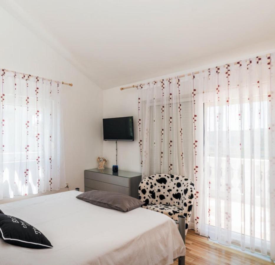 Zsa Zsa Holiday Home Срима Экстерьер фото